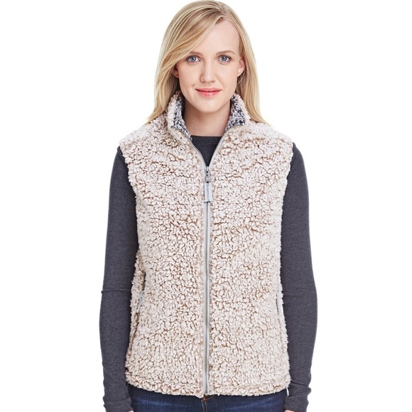 Women's Pink Sherpa Vest - Picture 1 of 5